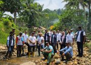 KTI dan PJT II Bersinergi Lestarikan Lingkungan Lewat Aksi Bersih Sungai Cikoneng di Padarincang