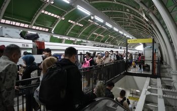 Libur Lebaran 2026, Pengguna LRT Jabodebek Meningkat 33 Persen Dibanding 2025 Libur Lebaran 2026, Pengguna LRT Jabodebek Meningkat 33 Persen Dibanding 2025