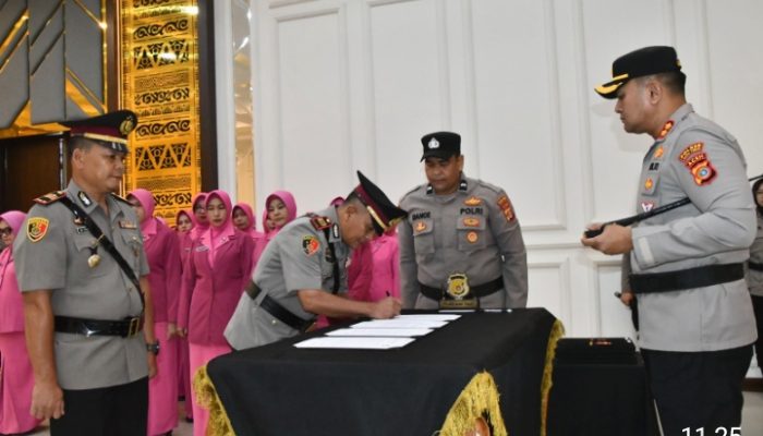 PENYEGARAN ORGANISASI, KAPOLRES ACEH TIMUR PIMPIN SERTIJAB KASAT LANTAS, KAPOLSEK HINGGA KASI HUMAS