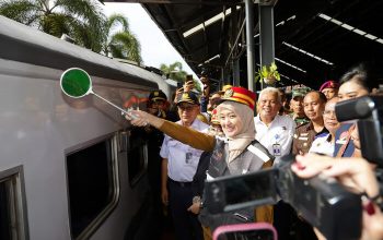 Wakil Gubernur Lampung Lepas 1.616 Peserta Mudik Gratis dengan KAI