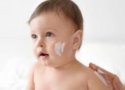 5 Kandungan Penting dalam Skincare Bayi yang Wajib Diperhatikan Orang Tua