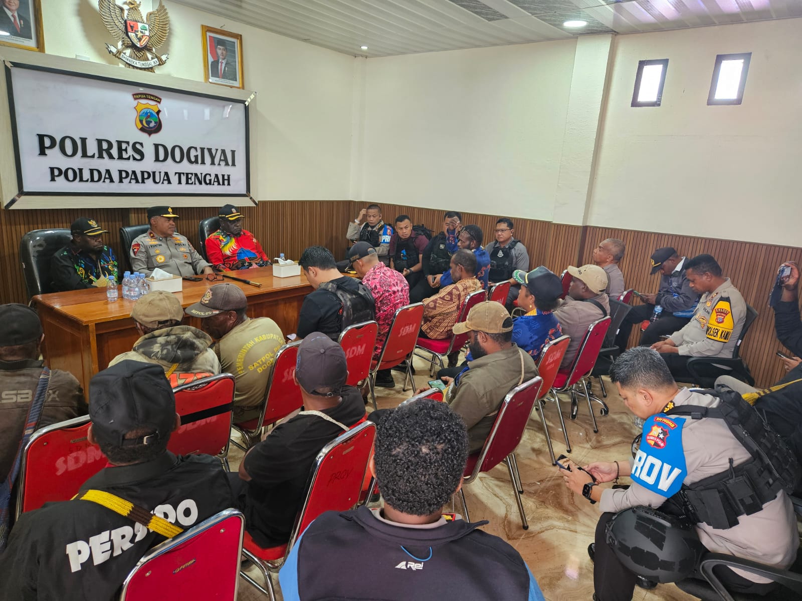 Kapolda Papua Tengah Kunjungi Dogiyai, Percepat Pemulihan Keamanan Pasca Kericuhan