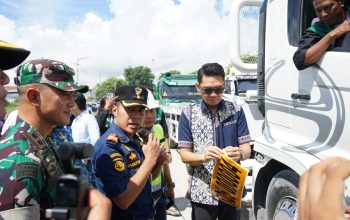 Implementasi STID dan SIMON TKBM, Bukti KSOP Perkuat Digitalisasi dan Kelancaran Arus Logistik di Pelabuhan Waingapu Implementasi STID dan SIMON TKBM, Bukti KSOP Perkuat Digitalisasi dan Kelancaran Arus Logistik di Pelabuhan Waingapu