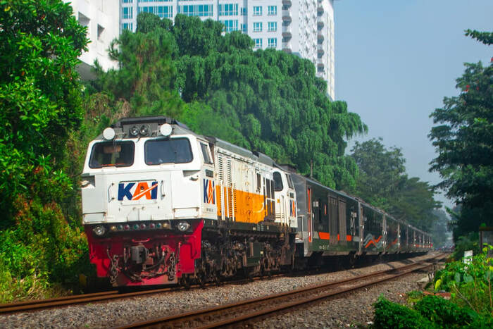 KAI Hadirkan KA Sangkuriang Rute Bandung-Ketapang, Perkuat Konektivitas Jawa Barat
