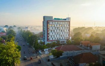 Hadirkan Nostalgia Permainan Tradisional, Metland Hotel Cirebon Gelar Dolan Sore & Pasar Dadakan