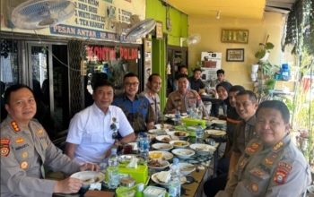 Komjen Yudhiawan Wibisono Hadir Dan Santap Siang Di Kantin Mapolda Sulsel