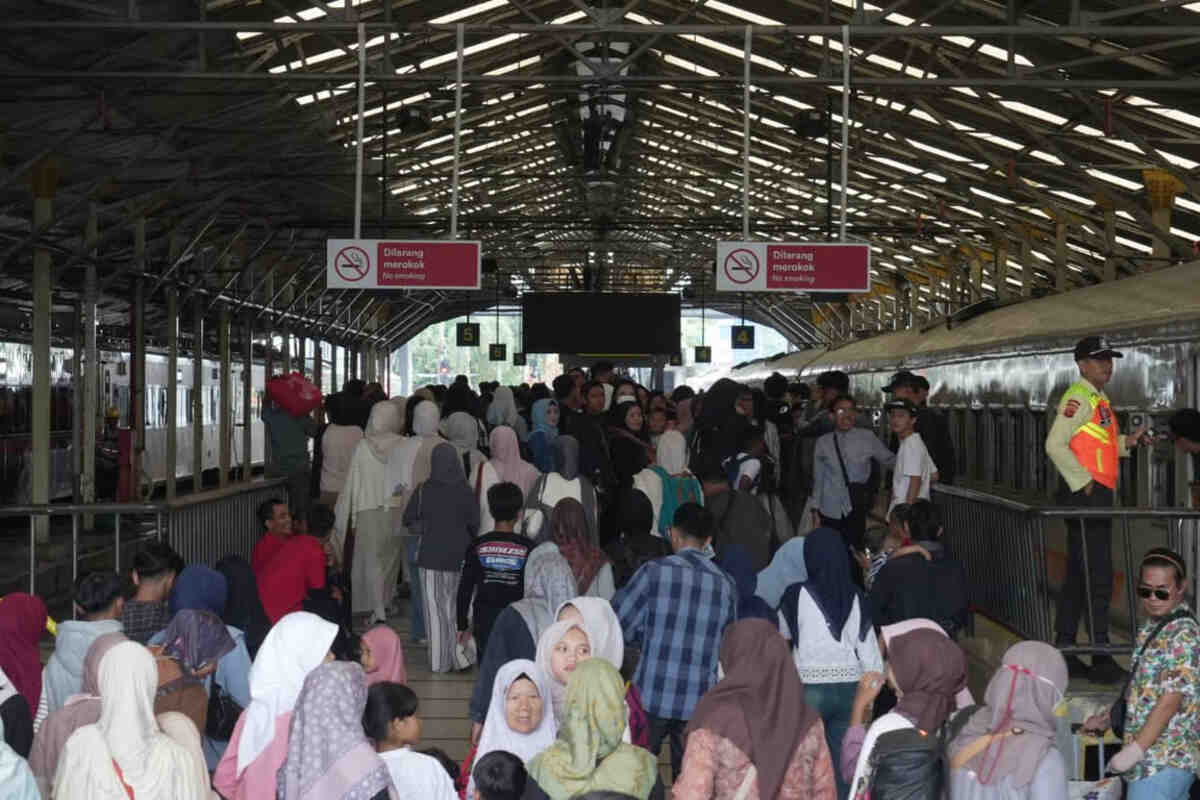 KAI Daop 2 Bandung Ucapkan Terima Kasih kepada Lebih Dari 872 Ribu Pengguna Jasa KA Pada Angkutan Lebaran 2026