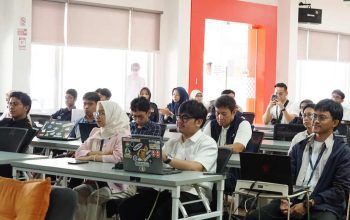 Telkom Tingkatkan Kapabilitas Developer Lewat AI Connect Offline Series di Makassar Telkom Tingkatkan Kapabilitas Developer Lewat AI Connect Offline Series di Makassar