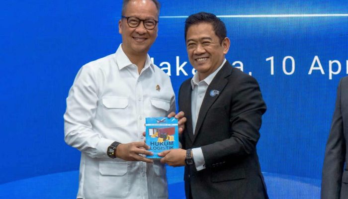 Dr. Akbar Djohan, Direktur Utama Krakatau Steel Group Kembali Nakhodai IISIA,Fokus pada Akselerasi Ekosistem Industri Baja Indonesia untuk Menembus Pasar Global